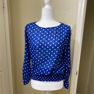 Sleeves Blue/White Polkadot Blouse